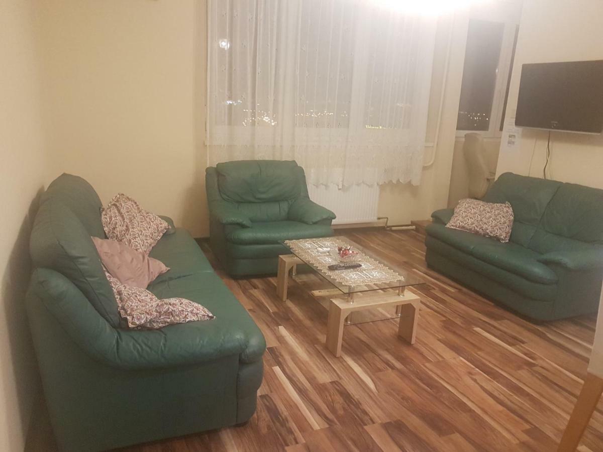 Vegas Zuglo Budapest Extérieur photo